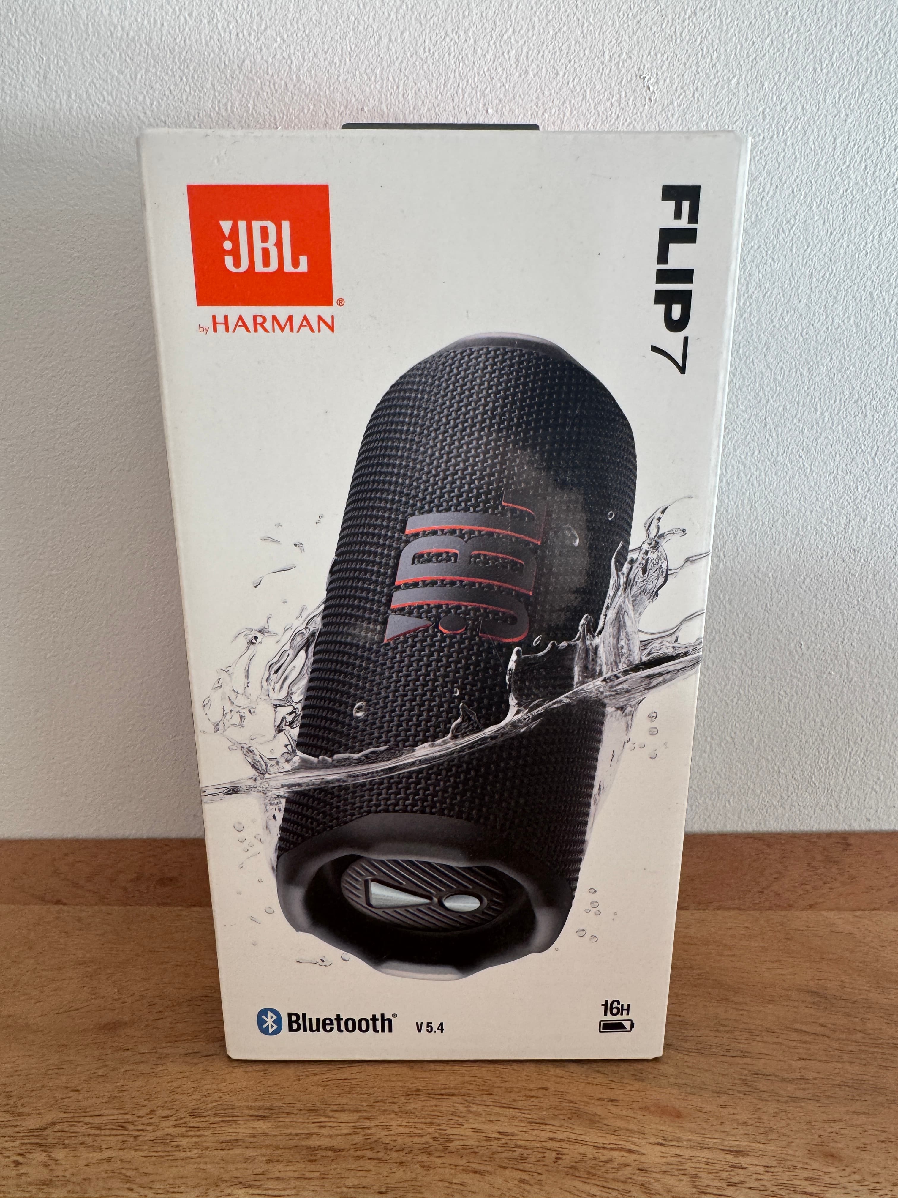 JBL Flip 7 Portable Speaker